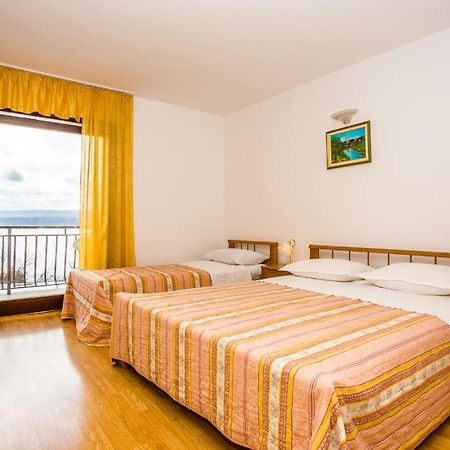 Apartmani Pava Omis Ngoại thất bức ảnh