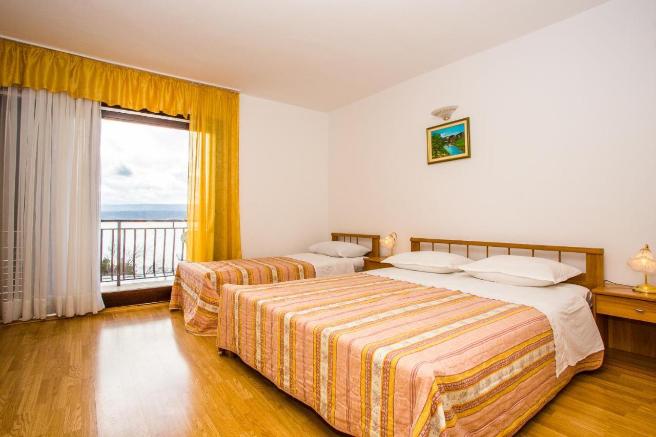 Apartmani Pava Omis Ngoại thất bức ảnh