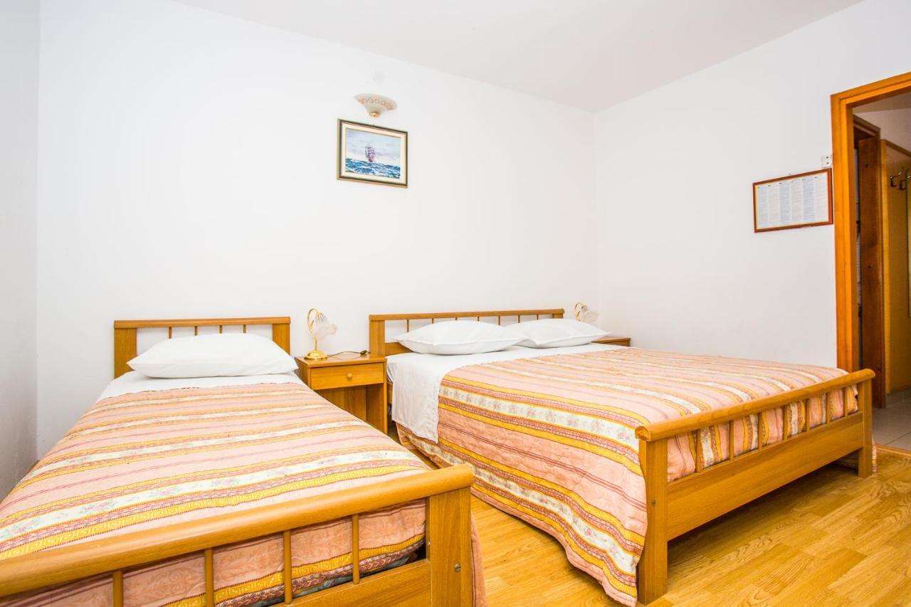 Apartmani Pava Omis Ngoại thất bức ảnh