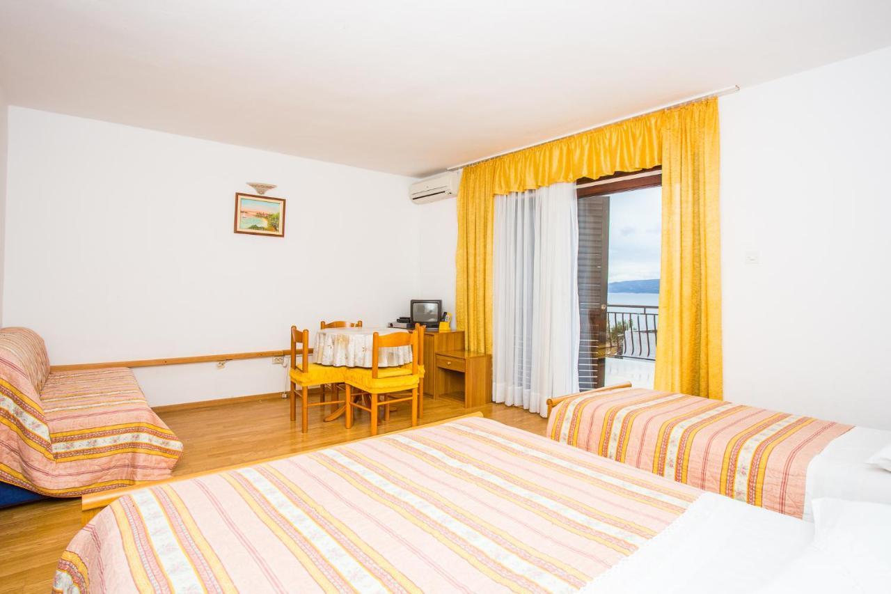 Apartmani Pava Omis Ngoại thất bức ảnh